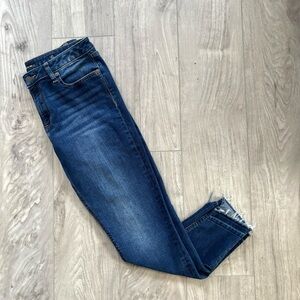 Miss Me Ankle Skinny Jeans w/ Raw hem